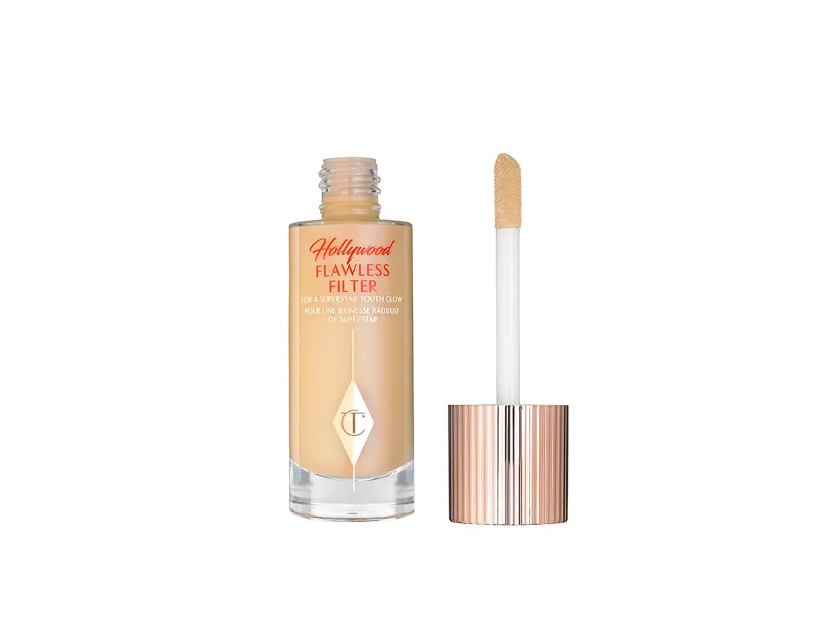 Hollywood Flawless Filter is Charlotte's glow booster, illuminating the complexion like red carpet lights